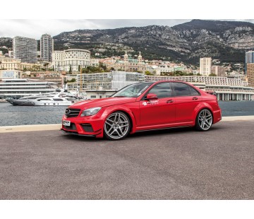 Prior Design Black Edition тунинг пакет за Mercedes W204 седан