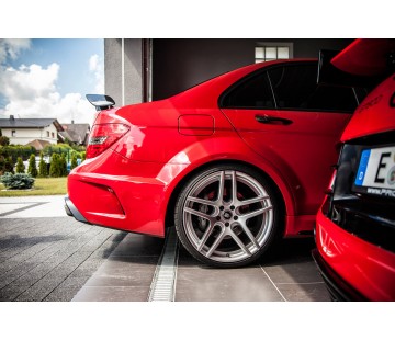 Prior Design Black Edition тунинг пакет за Mercedes W204 седан