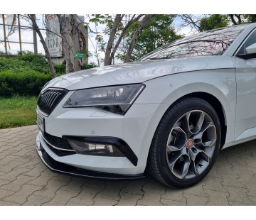 Спойлер за предна броня Maxton design за Skoda Superb (2015-2019)